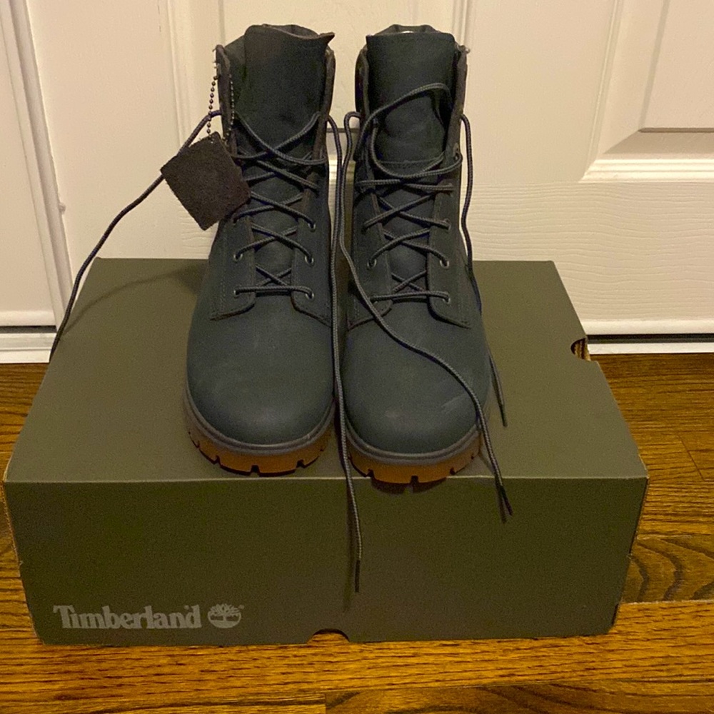Women’s size 8 Jayne waterproof Timberland